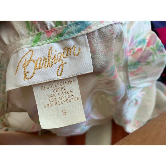 Vintage Barbizon Recollection Crepe nighty and robe small (size 4) - Picture 11 of 11